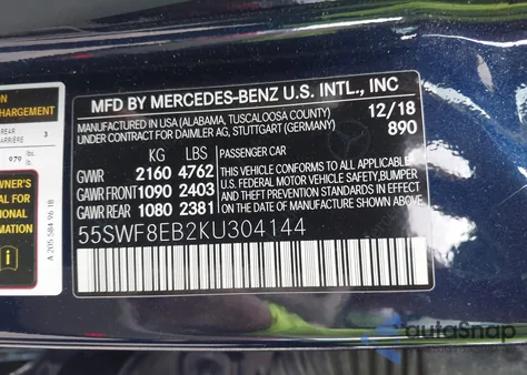 2019 Mercedes-Benz C 300 4Matic z USA, uszkodzony, nr VIN 55SWF8EB2KU304144